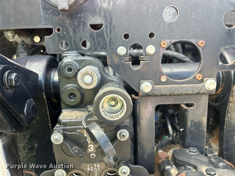 image for item EC1404 2014 Case IH Magnum 250 MFWD tractor