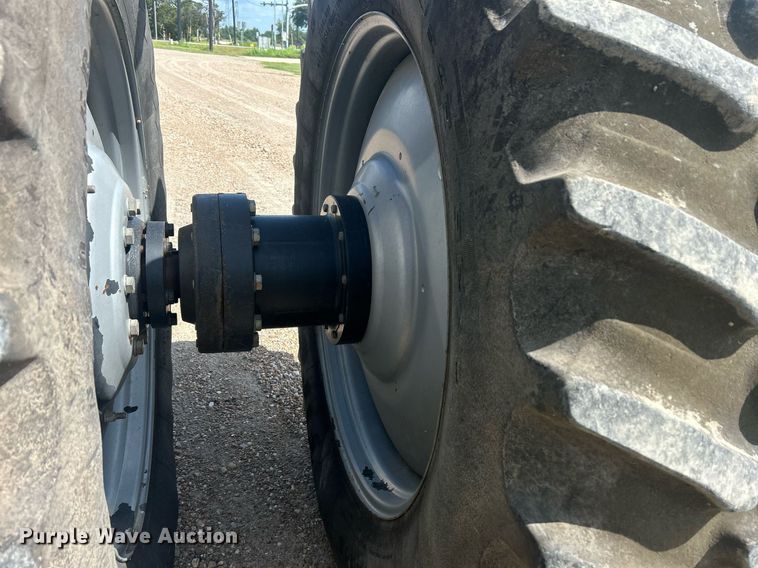 image for item EC1404 2014 Case IH Magnum 250 MFWD tractor