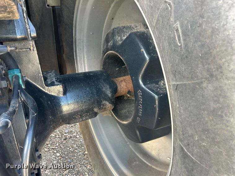 image for item EC1404 2014 Case IH Magnum 250 MFWD tractor