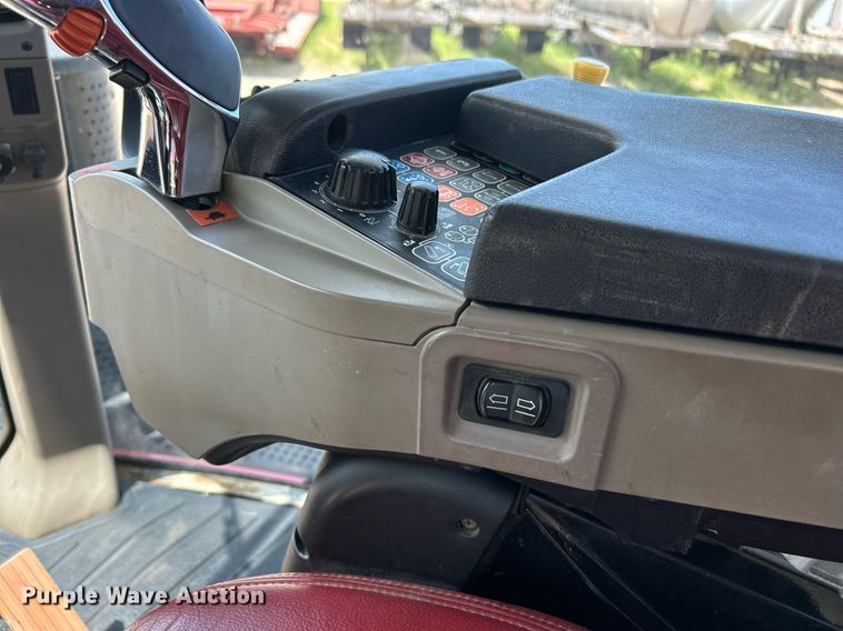 image for item EC1404 2014 Case IH Magnum 250 MFWD tractor