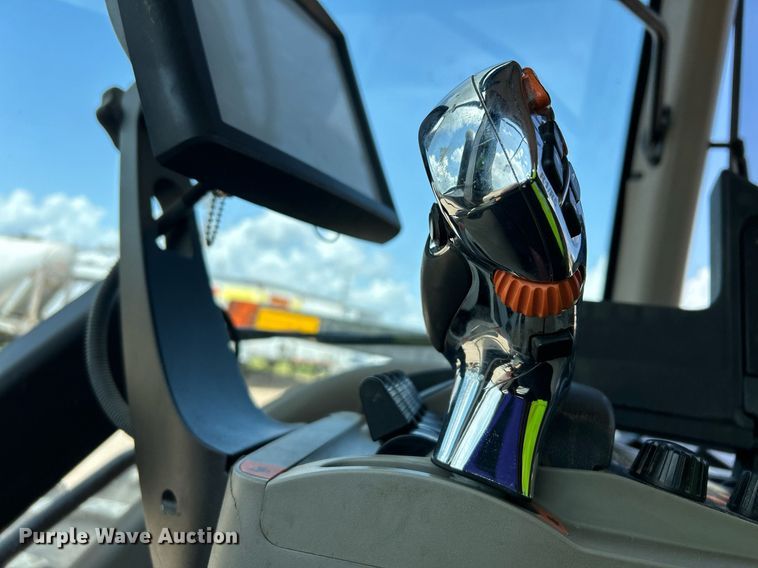 image for item EC1404 2014 Case IH Magnum 250 MFWD tractor