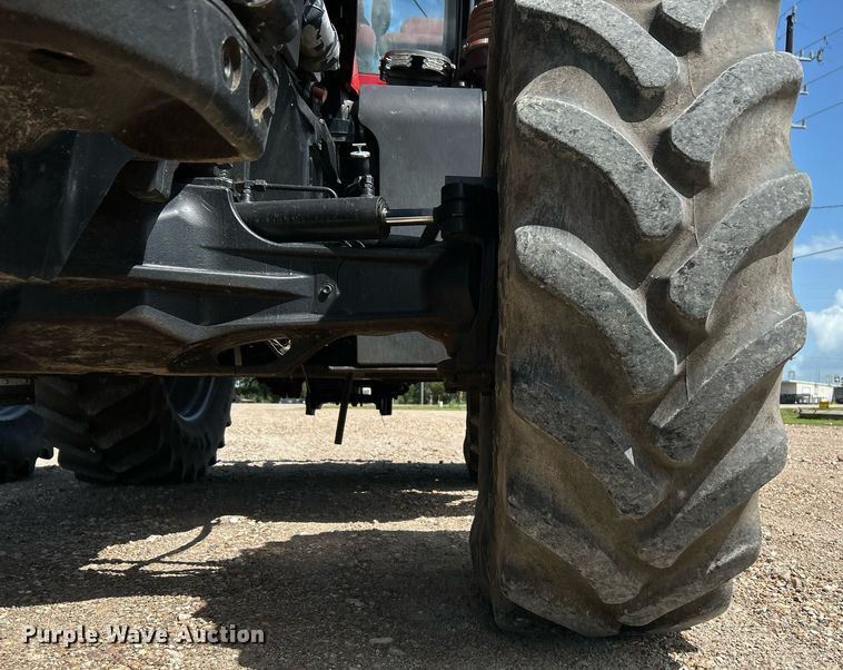 image for item EC1404 2014 Case IH Magnum 250 MFWD tractor