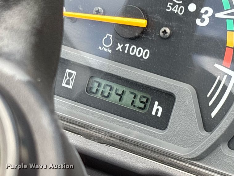 image for item EC3692 2023 Massey Ferguson GC1725 MFWD tractor