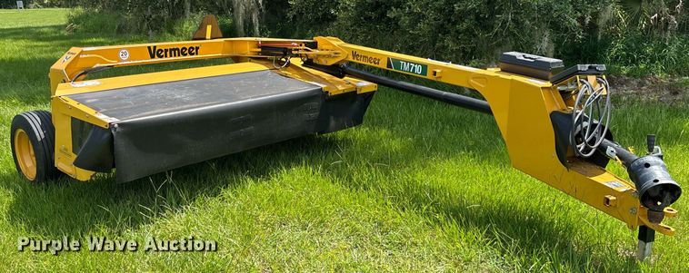 image for item EC3705 2022 Vermeer TM710 disc mower