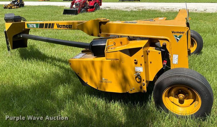image for item EC3705 2022 Vermeer TM710 disc mower