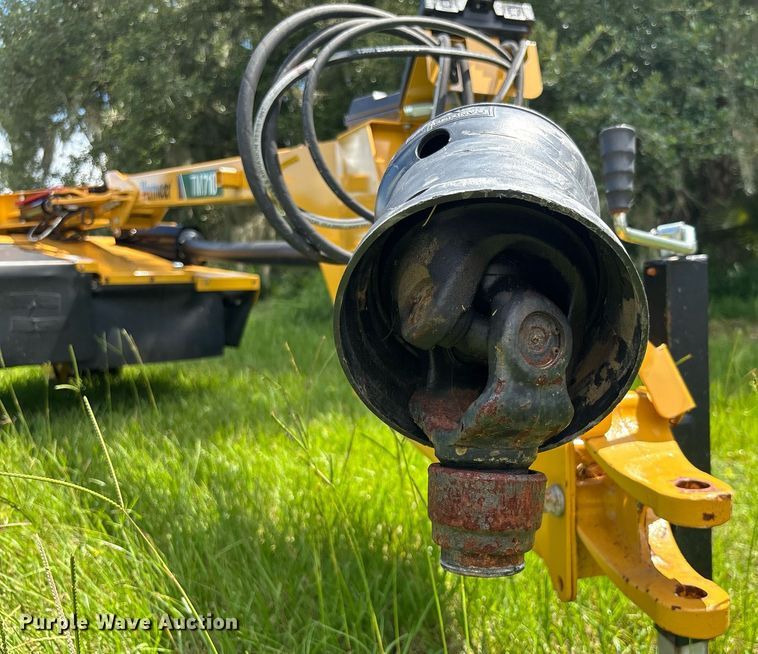 image for item EC3705 2022 Vermeer TM710 disc mower