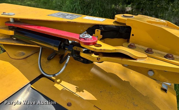 image for item EC3705 2022 Vermeer TM710 disc mower