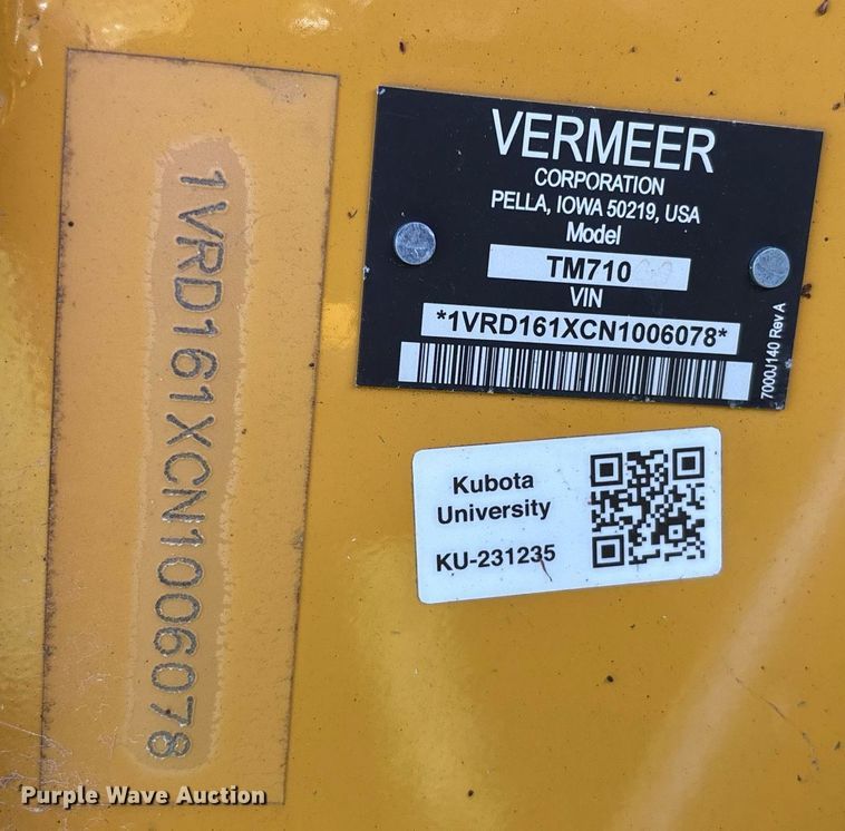 image for item EC3705 2022 Vermeer TM710 disc mower