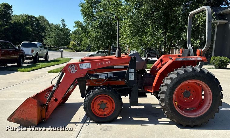 image for item ED4245 Kubota L2500 MFWD tractor