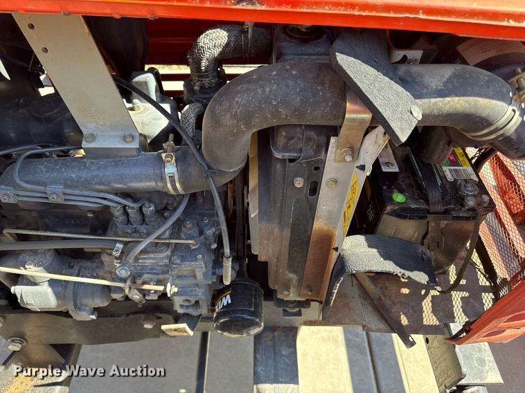 image for item ED4245 Kubota L2500 MFWD tractor