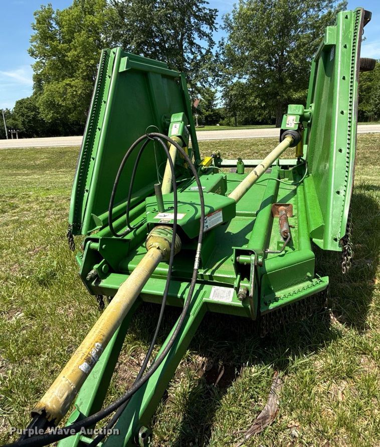 image for item ED4260 John Deere 1518 batwing rotary mower