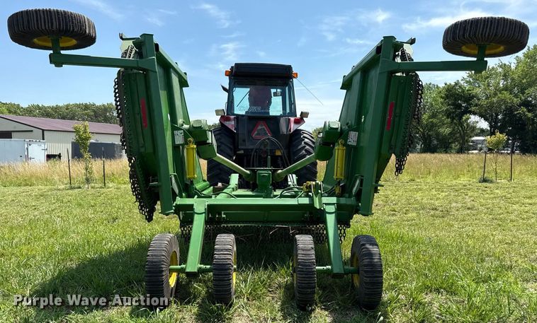 image for item ED4260 John Deere 1518 batwing rotary mower
