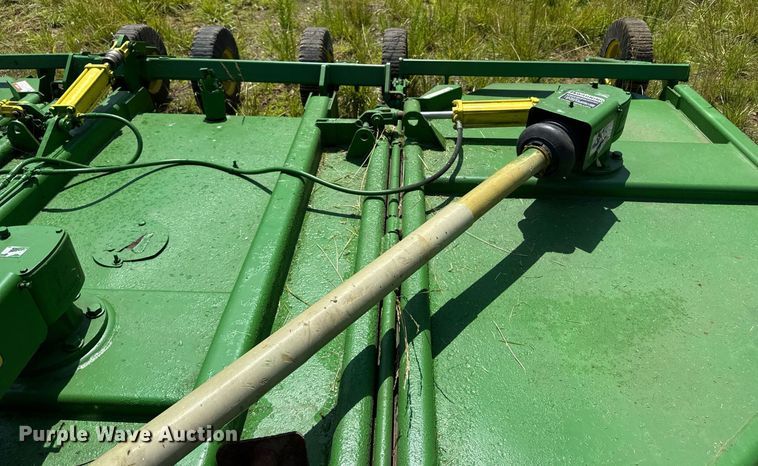 image for item ED4260 John Deere 1518 batwing rotary mower