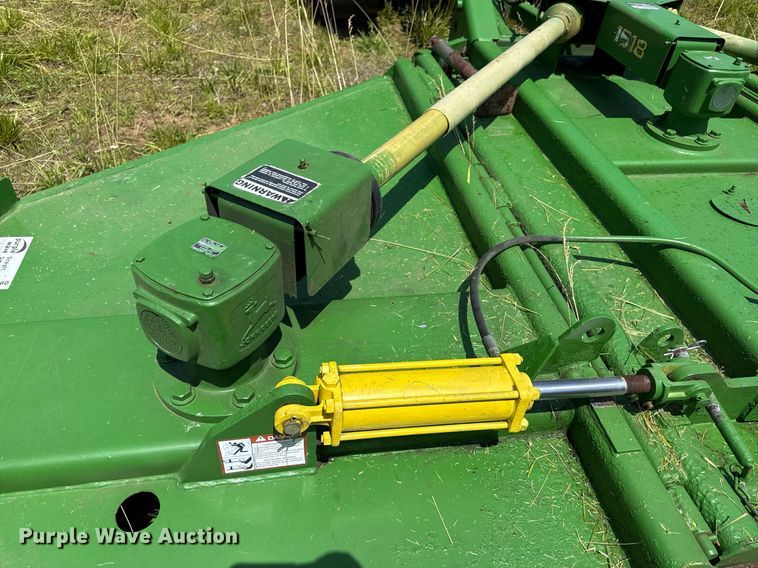 image for item ED4260 John Deere 1518 batwing rotary mower