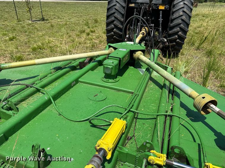 image for item ED4260 John Deere 1518 batwing rotary mower