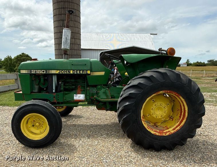 image for item ED4266 John Deere 2150 tractor