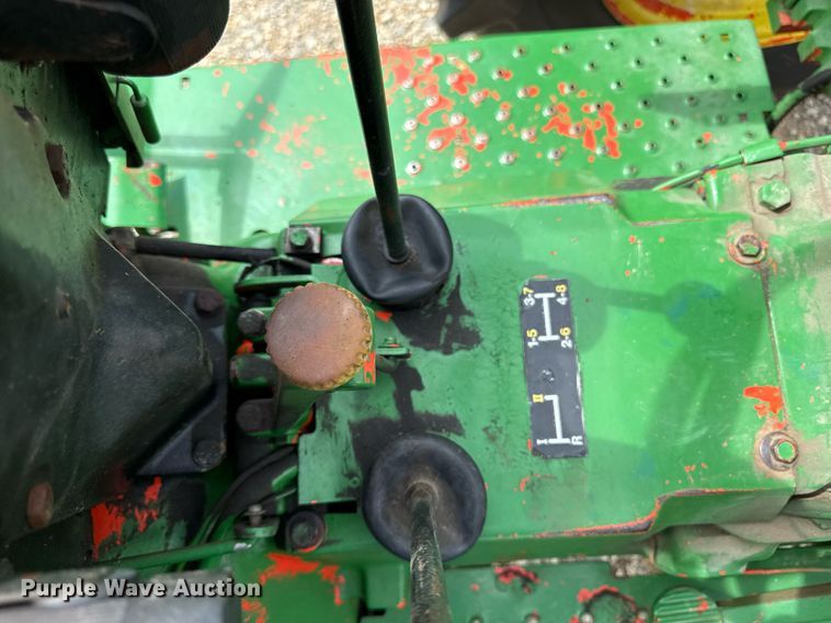 image for item ED4266 John Deere 2150 tractor