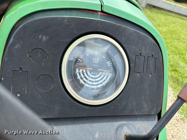 image for item ED4266 John Deere 2150 tractor