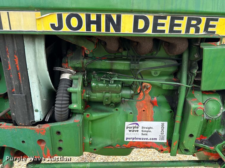 image for item ED4266 John Deere 2150 tractor