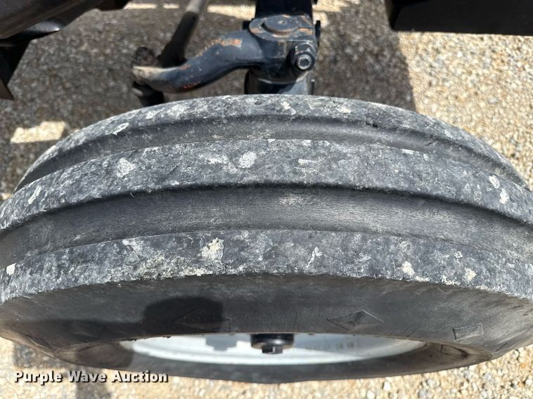 image for item ED4267 Massey Ferguson 271 tractor