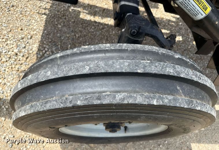 image for item ED4267 Massey Ferguson 271 tractor