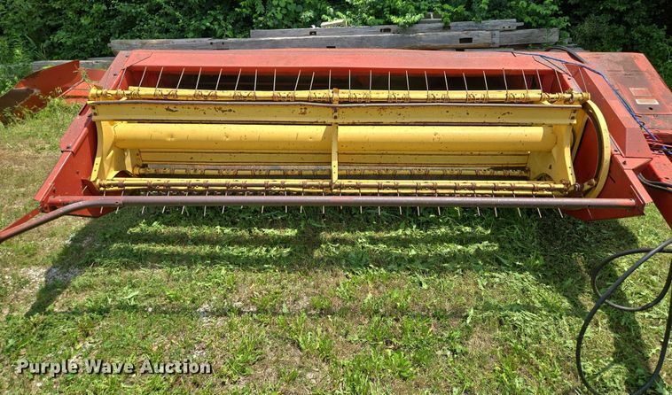 image for item EF1552 New Holland Haybine 489 swather / windrower