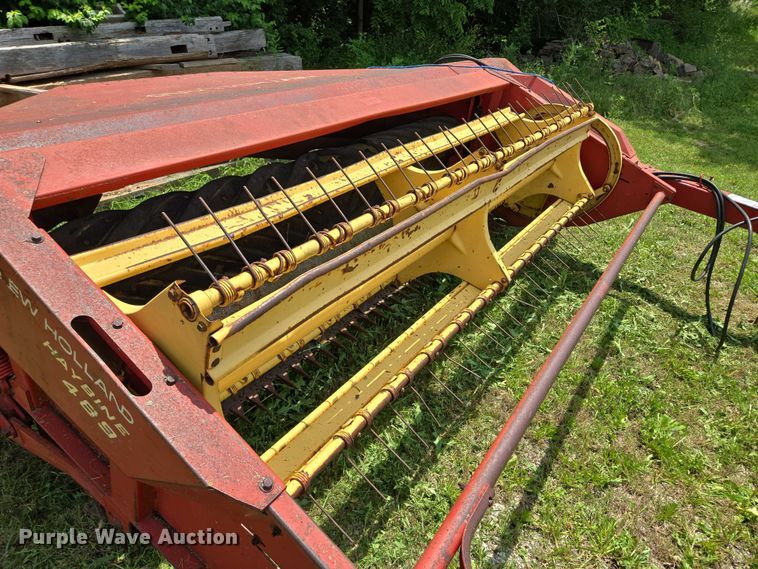 image for item EF1552 New Holland Haybine 489 swather / windrower