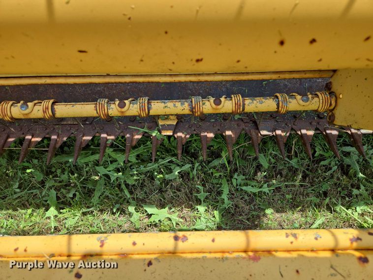 image for item EF1552 New Holland Haybine 489 swather / windrower