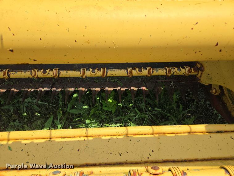 image for item EF1552 New Holland Haybine 489 swather / windrower