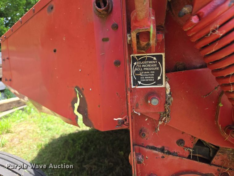 image for item EF1552 New Holland Haybine 489 swather / windrower