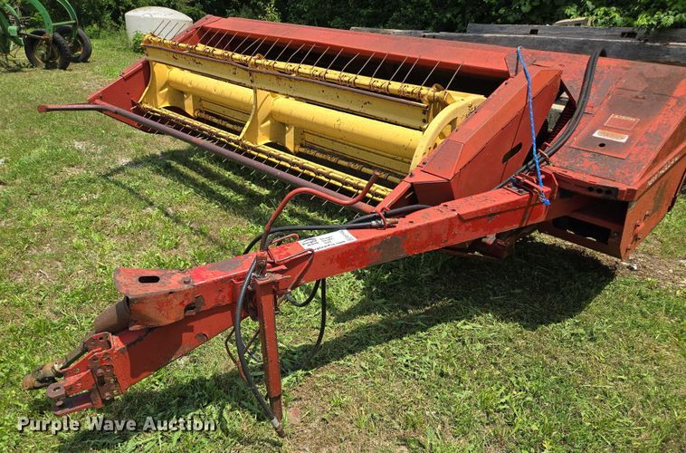 image for item EF1552 New Holland Haybine 489 swather / windrower