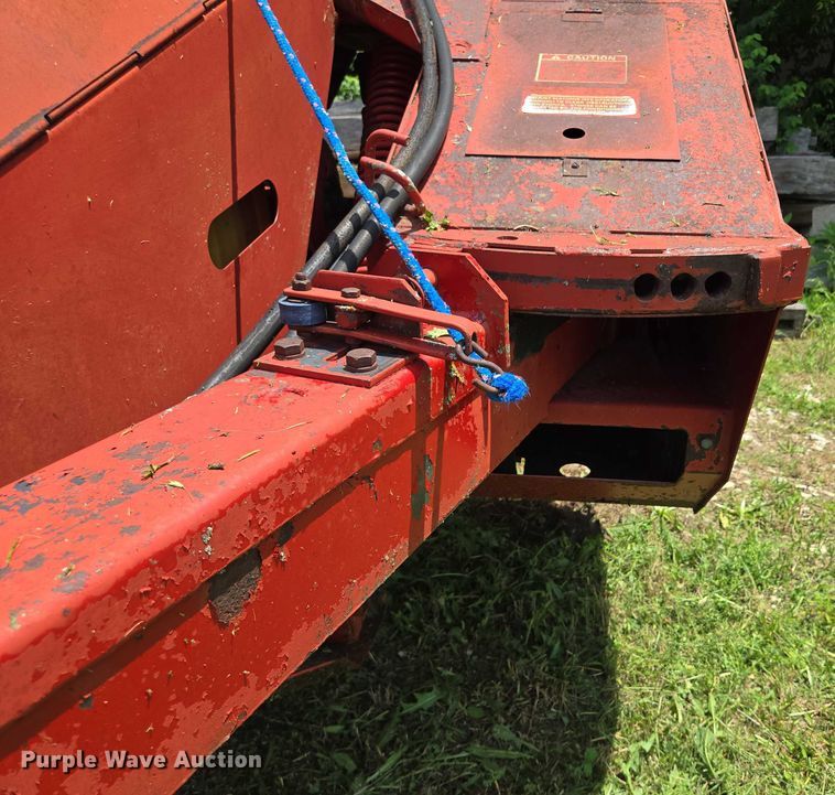 image for item EF1552 New Holland Haybine 489 swather / windrower