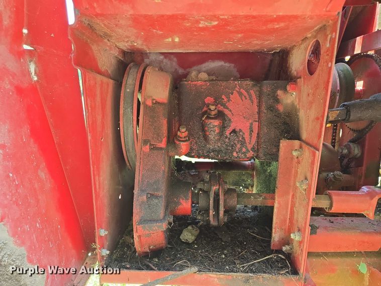 image for item EF1552 New Holland Haybine 489 swather / windrower