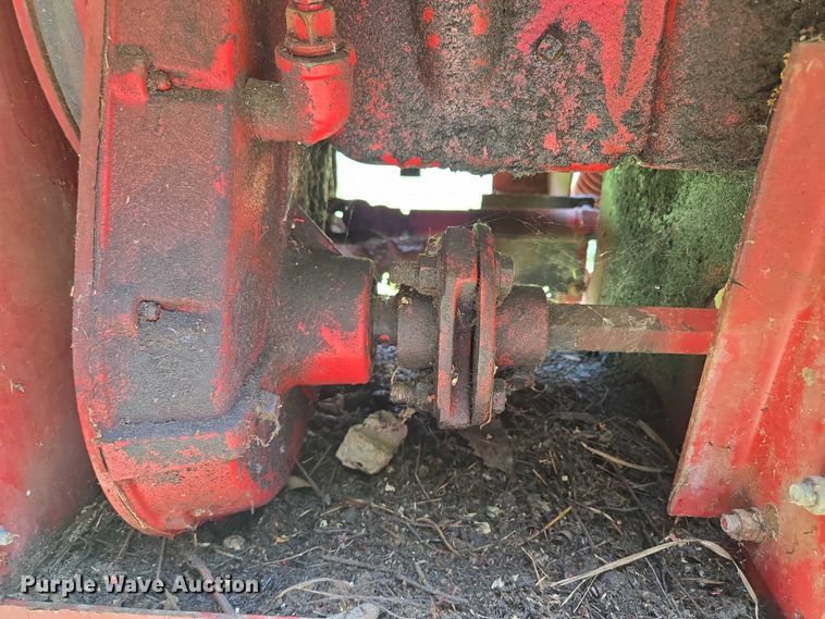 image for item EF1552 New Holland Haybine 489 swather / windrower