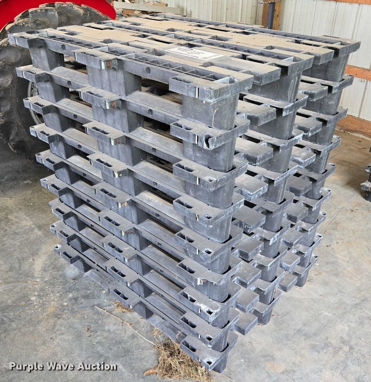 image for item EF1554 (9) Tuffskid heavy duty pallets