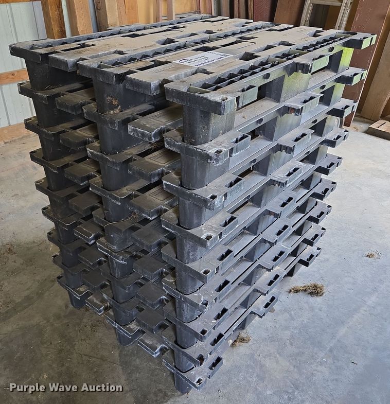 image for item EF1555 (9) Tuffskid heavy duty pallets