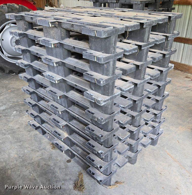 image for item EF1555 (9) Tuffskid heavy duty pallets