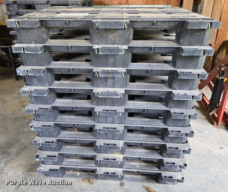 image for item EF1555 (9) Tuffskid heavy duty pallets
