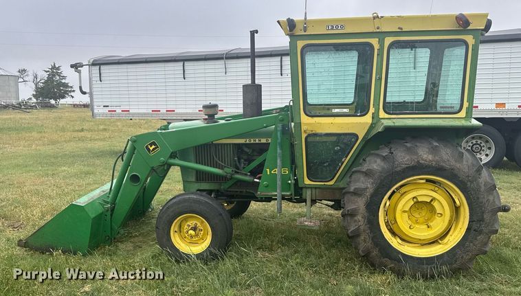 image for item EG6596 John Deere 2030 tractor