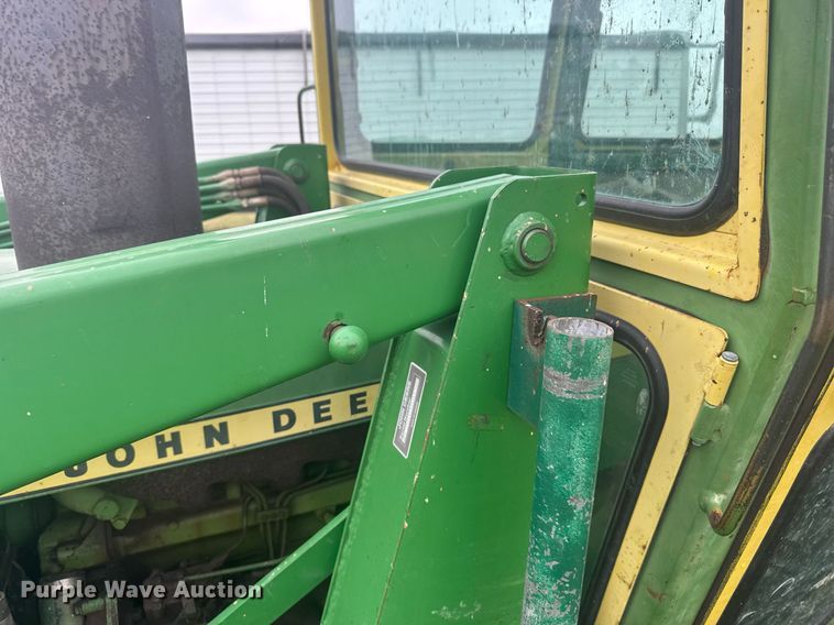 image for item EG6596 John Deere 2030 tractor
