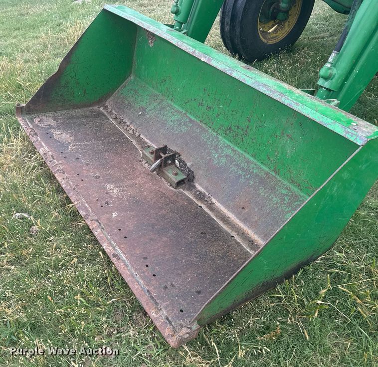 image for item EG6596 John Deere 2030 tractor