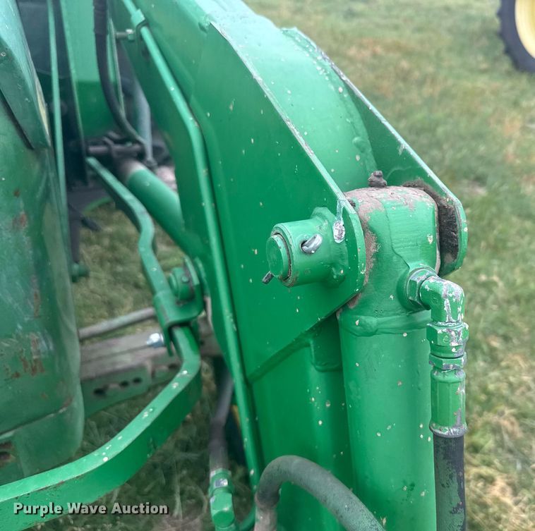 image for item EG6596 John Deere 2030 tractor