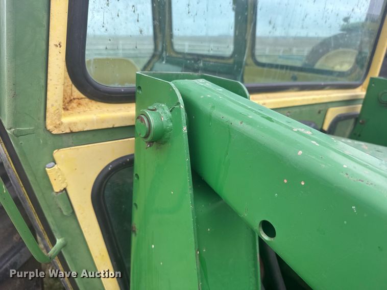 image for item EG6596 John Deere 2030 tractor