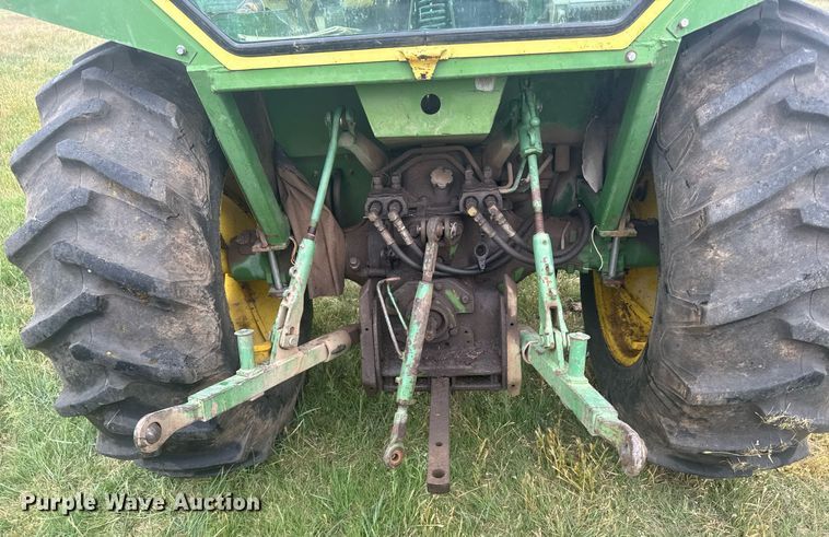 image for item EG6596 John Deere 2030 tractor
