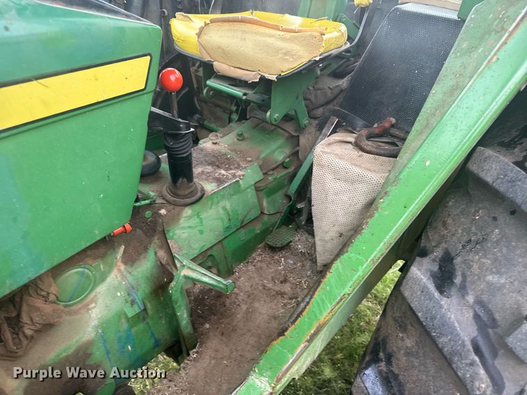 image for item EG6596 John Deere 2030 tractor