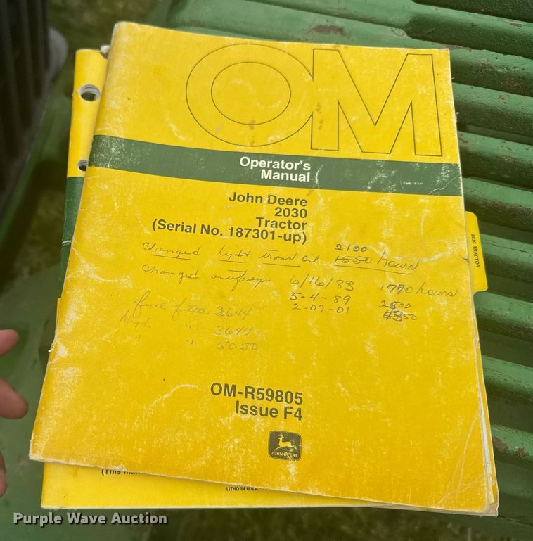 image for item EG6596 John Deere 2030 tractor