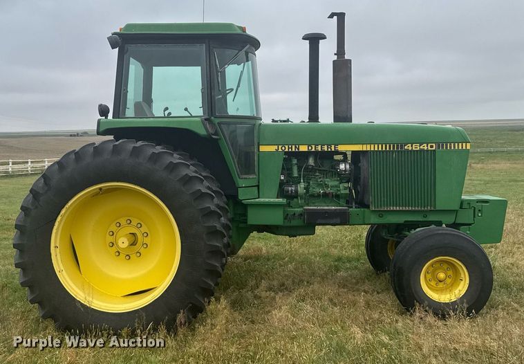 image for item EG6598 1980 John Deere 4640 tractor