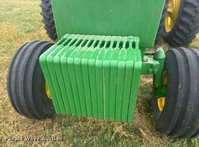 image for item EG6598 1980 John Deere 4640 tractor