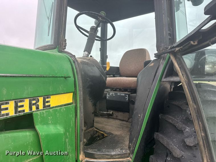 image for item EG6598 1980 John Deere 4640 tractor