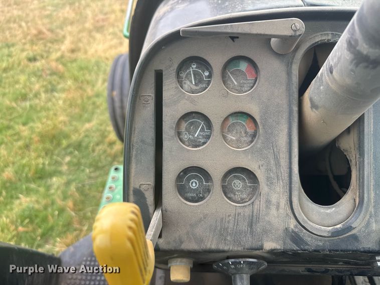 image for item EG6598 1980 John Deere 4640 tractor